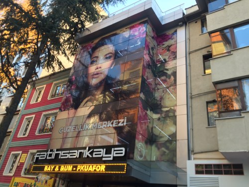 Bina Dış Cephesine Uygulanan One Way Vision Folyo Uygulaması