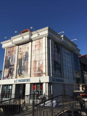 One way vision cam kaplama uygulaması- dış cephe reklam folyosu